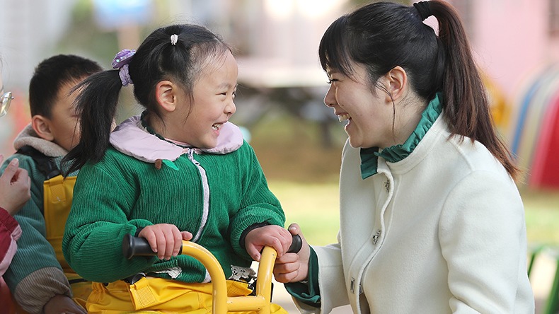 湖北荊門：百名名優(yōu)教師“智匯”基層